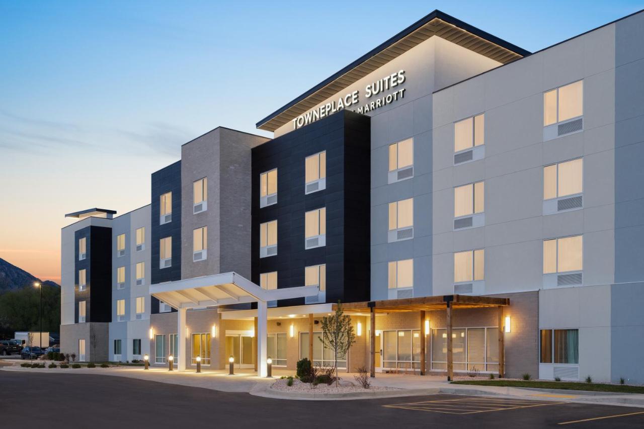 Towneplace Suites By Marriott Logan Exterior foto