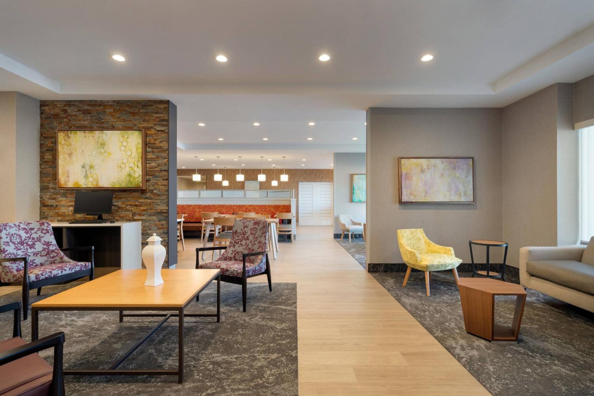 Towneplace Suites By Marriott Logan Exterior foto